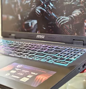 New Laptop MSI Crosshair 17 16GB Intel Core I7 SSD 1T