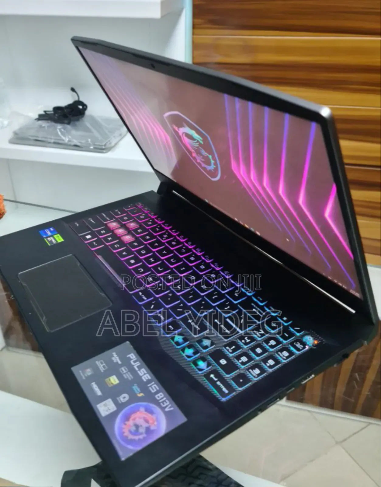 New Laptop MSI Pulse GL76 16GB Intel Core I7 SSD 512GB