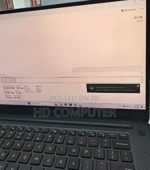 New Laptop Dell XPS 15 32GB Intel Core I7 SSD 1T