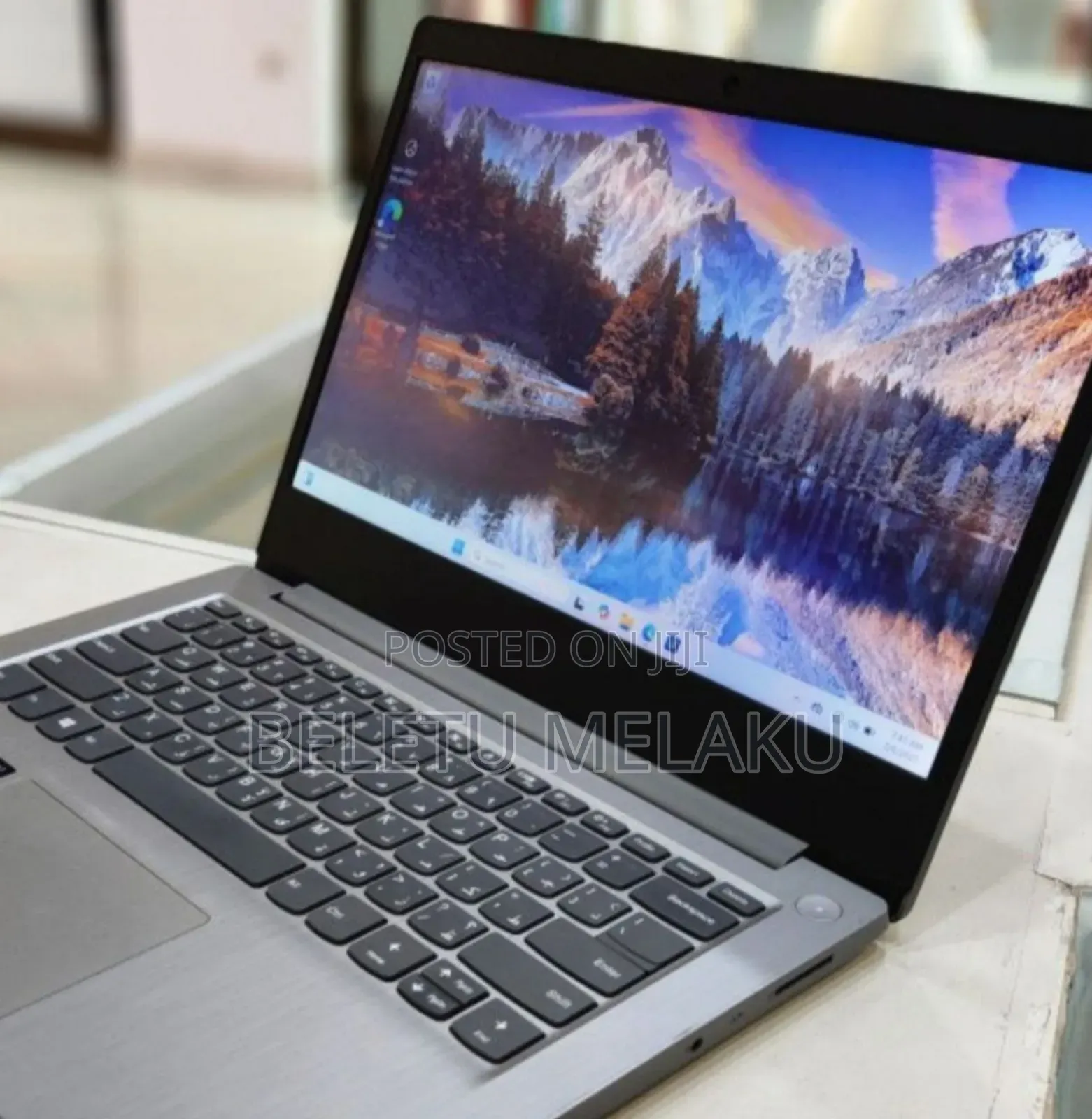 New Laptop Lenovo Ideapad 3 8GB Intel Core I5 SSD 256GB