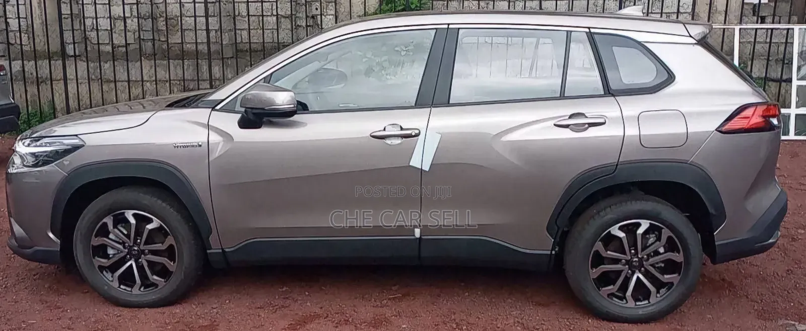 New Toyota Corolla Cross Hybrid 2024 Gray