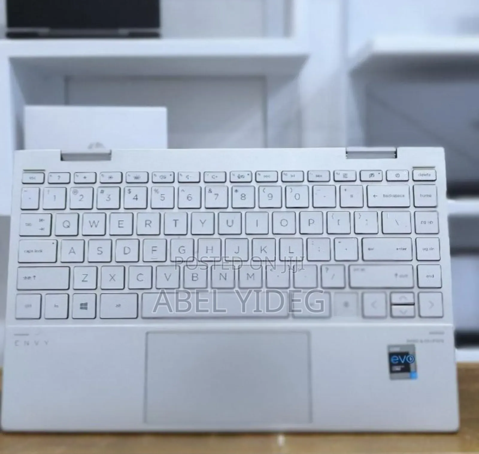 New Laptop HP Envy X360 8GB Intel Core I7 SSD 512GB