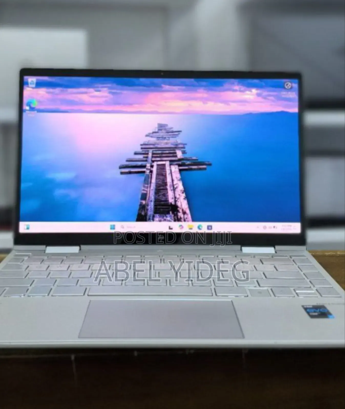 New Laptop HP Envy X360 8GB Intel Core I7 SSD 512GB