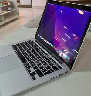 Photo - New Laptop Apple MacBook Pro 2015 8GB Intel Core I5 SSD 256GB
