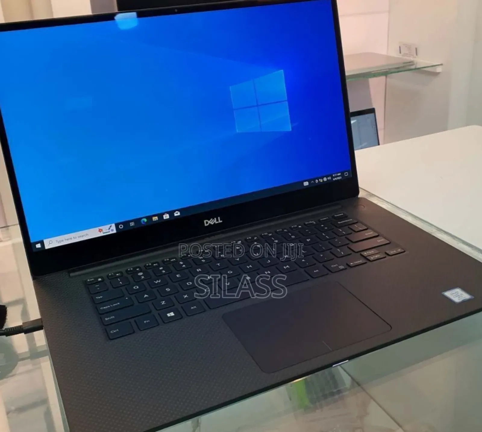 New Laptop Dell Precision 7680 16GB Intel Core I7 SSD 512GB