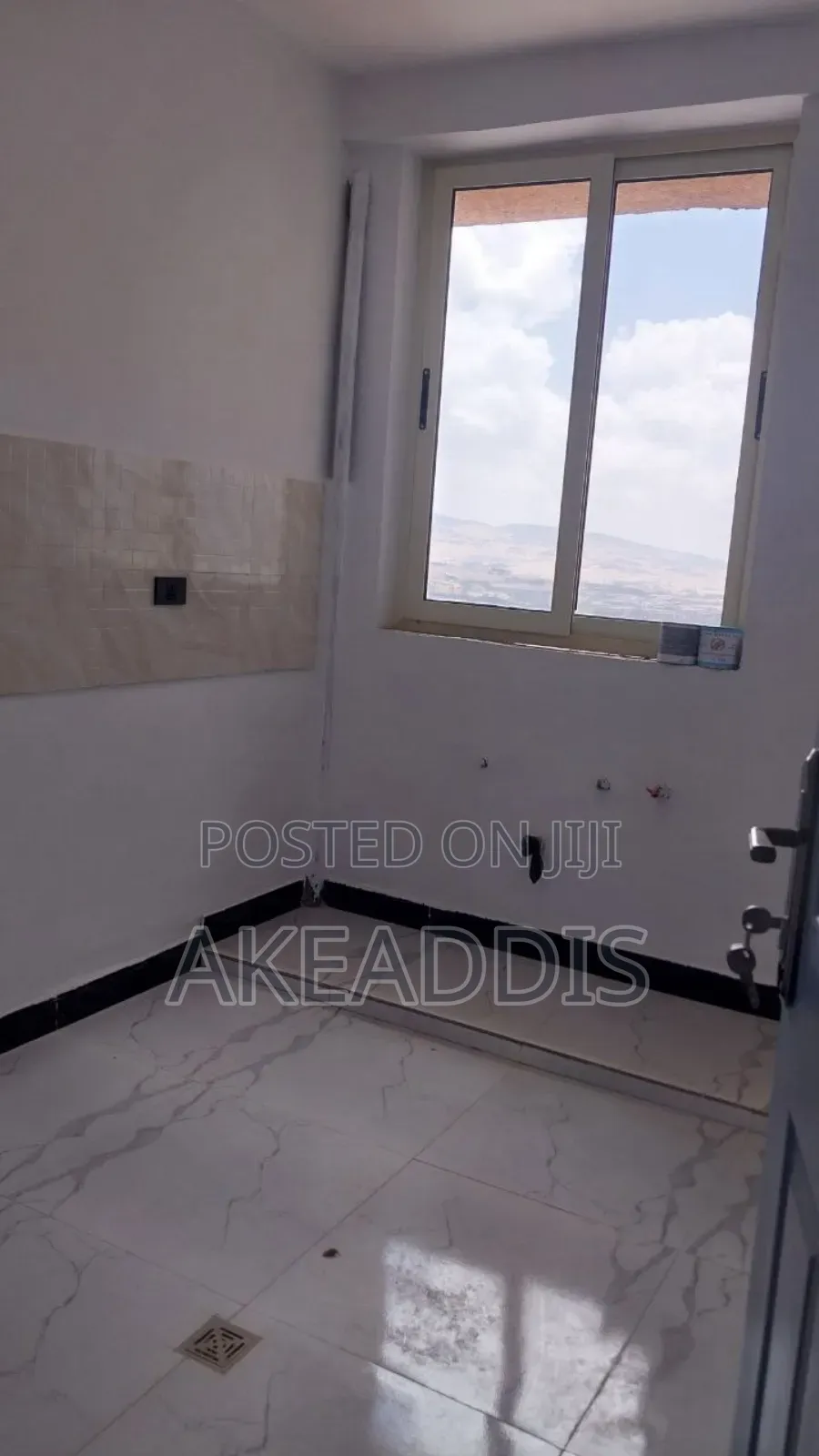 Furnished 2bdrm Condo in Bole Ayat for sale