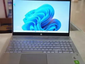 New Laptop HP Pavilion 15 16GB Intel Core I7 SSD 512GB