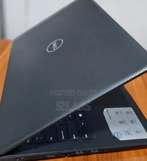 New Laptop Dell Inspiron 15 8GB Intel Core I5 SSD 1T