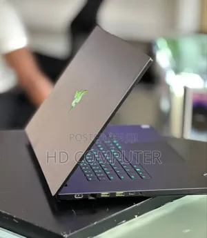 New Laptop Razer Blade 16GB Intel Core I7 SSD 1T