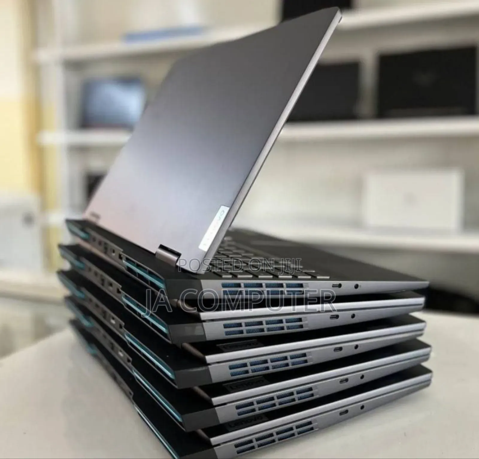 New Laptop Lenovo LOQ 15IRH8 16GB Intel Core I5 SSD 512GB