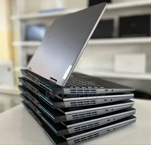 New Laptop Lenovo LOQ 15IRH8 16GB Intel Core I5 SSD 512GB