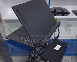 New Laptop Lenovo 24GB Intel Core I7 SSD 1T