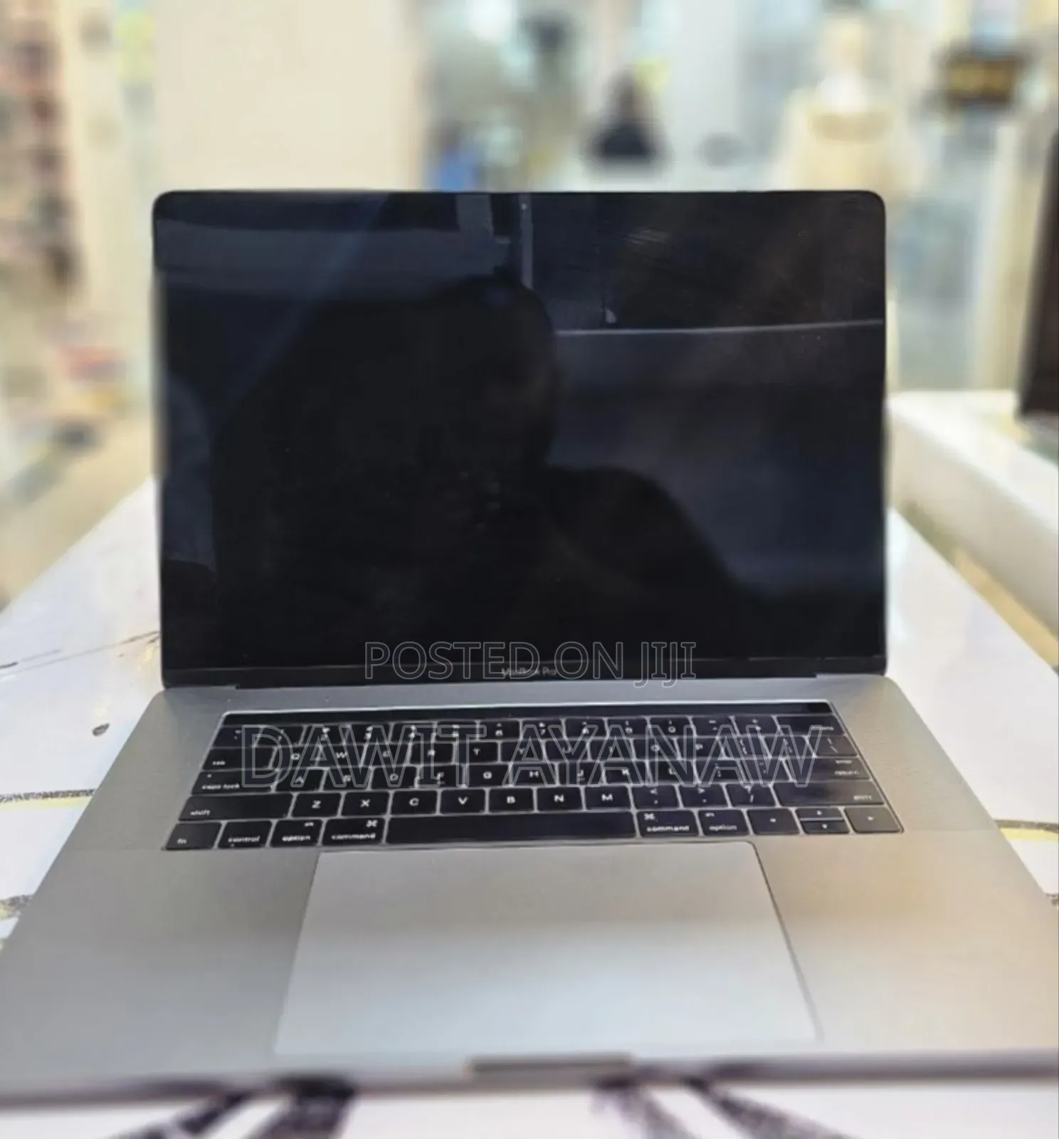 New Laptop Apple MacBook Pro 2016 16GB Intel Core I7 SSD 512GB