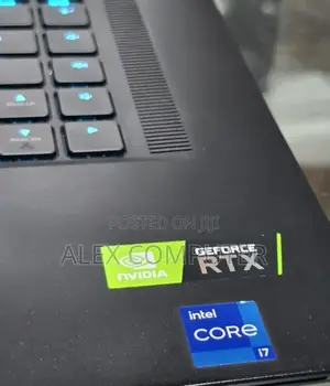 New Laptop Alienware M17x R2 16GB Intel Core I7 SSD 1T