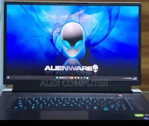 New Laptop Alienware M17x R2 16GB Intel Core I7 SSD 1T
