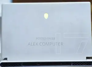 New Laptop Alienware M17x R2 16GB Intel Core I7 SSD 1T