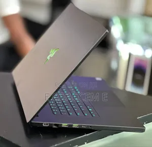 New Laptop Razer Blade 16GB Intel Core I7 SSD 1T