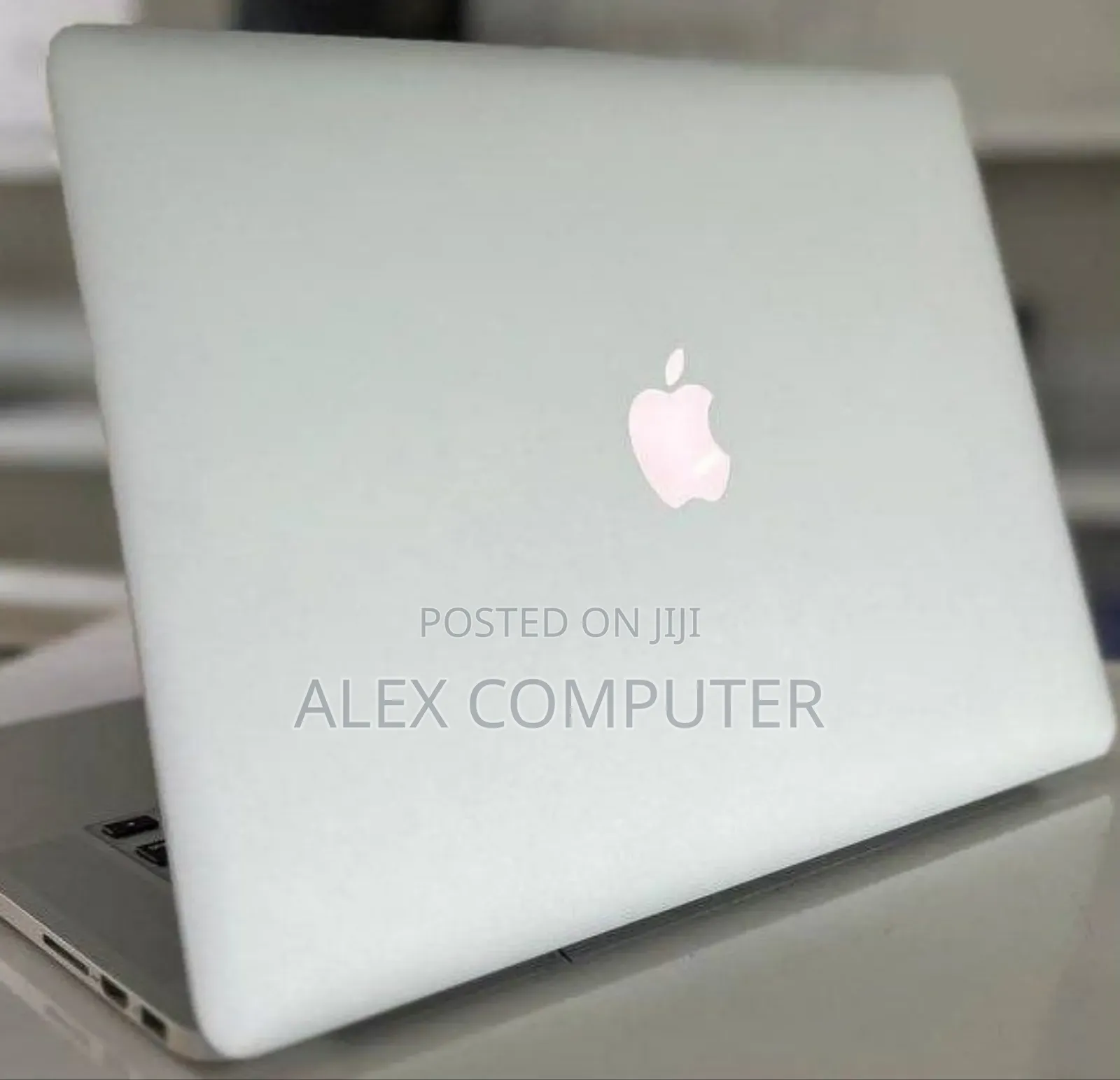 New Laptop Apple MacBook Pro 2015 16GB Intel Core I7 SSD 512GB