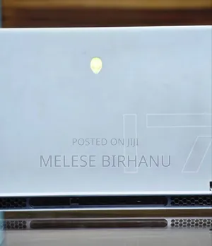 New Laptop Alienware M17x R2 16GB Intel Core I7 SSD 1T