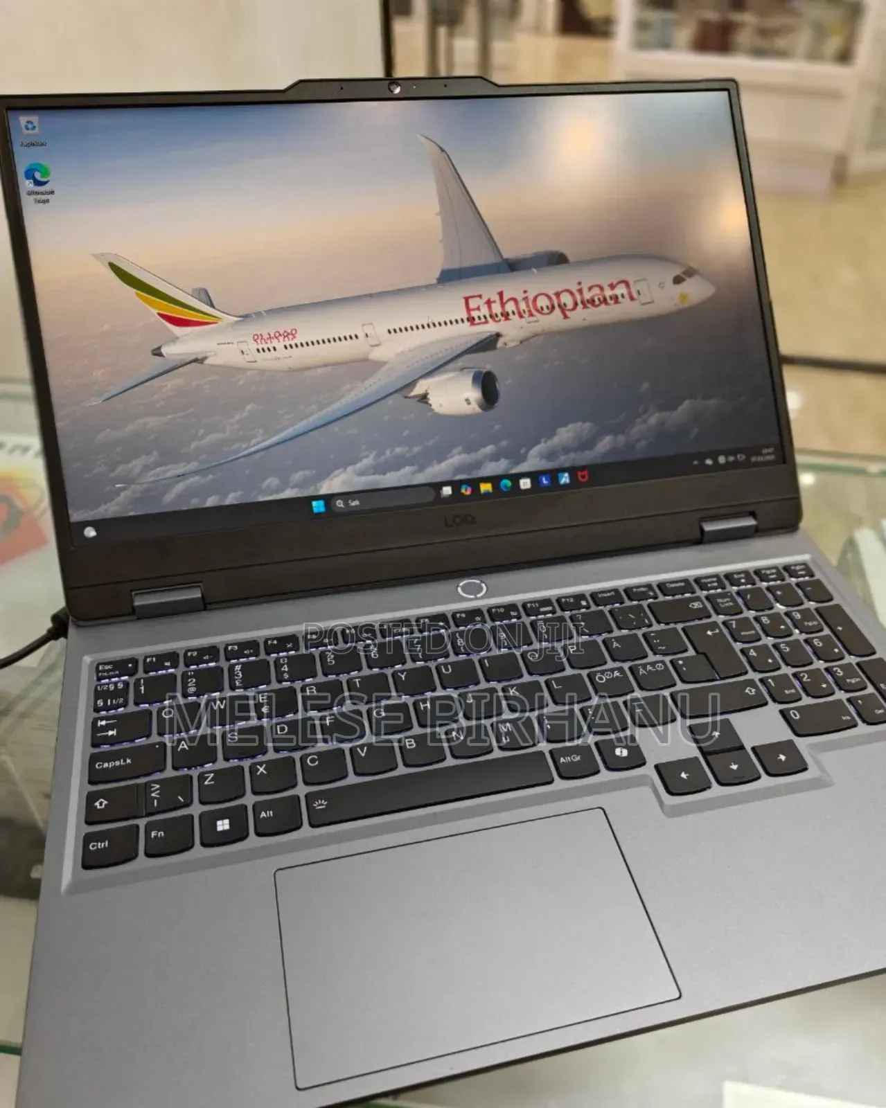 New Laptop Lenovo LOQ 15IRH8 24GB Intel Core I7 SSD 1T