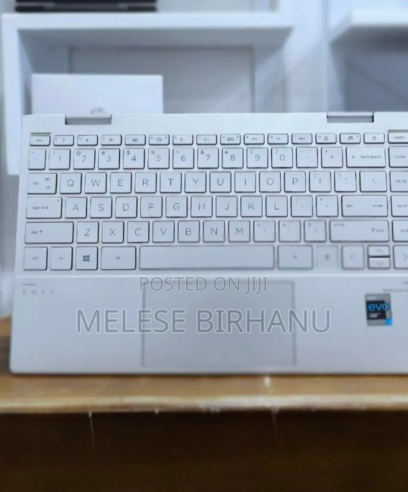 New Laptop HP Envy X360 8GB Intel Core I7 SSD 512GB