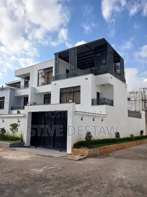 6bdrm House in Noah Real Estate, Bole for sale