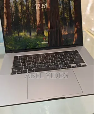 New Laptop Apple MacBook Pro 2019 16GB Intel Core I7 SSD 512GB
