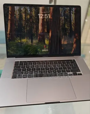 New Laptop Apple MacBook Pro 2019 16GB Intel Core I7 SSD 512GB