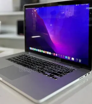 New Laptop Apple MacBook Pro 2015 16GB Intel Core I7 SSD 512GB