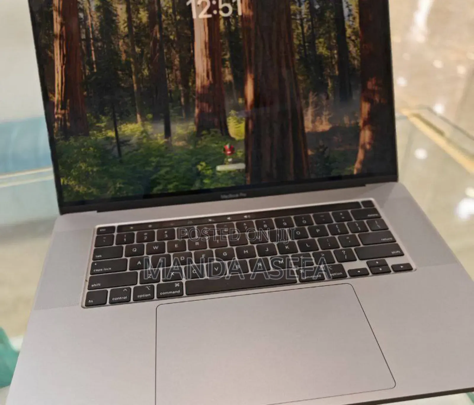 New Laptop Apple MacBook Pro 2019 16GB Intel Core I7 SSD 512GB