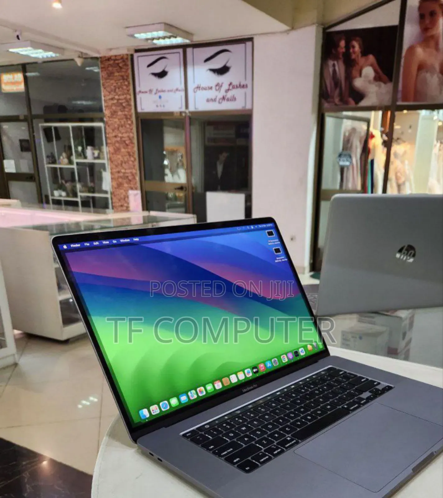 New Laptop Apple MacBook Pro 2019 16GB Intel Core I9 SSD 1T