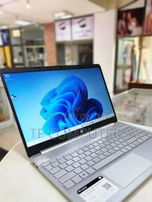New Laptop HP Stream Notebook 16GB Intel Core I7 SSD 512GB