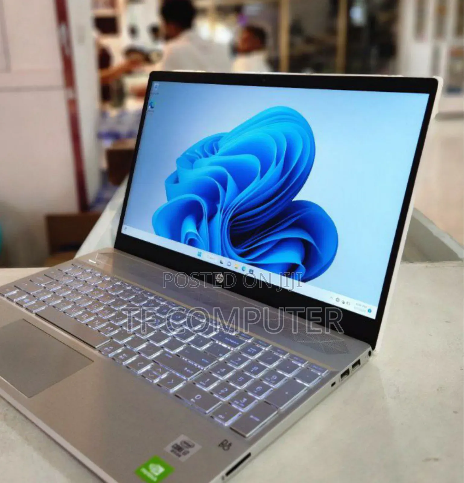 New Laptop HP Pavilion 15 16GB Intel Core I7 SSD 512GB