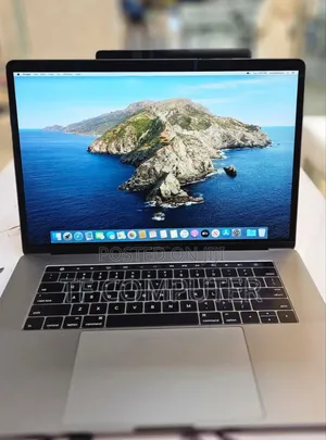 Photo - New Laptop Apple MacBook Pro 2016 16GB Intel Core I7 SSD 512GB