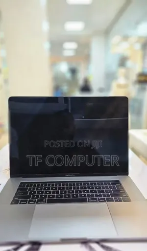 New Laptop Apple MacBook Pro 2016 16GB Intel Core I7 SSD 512GB