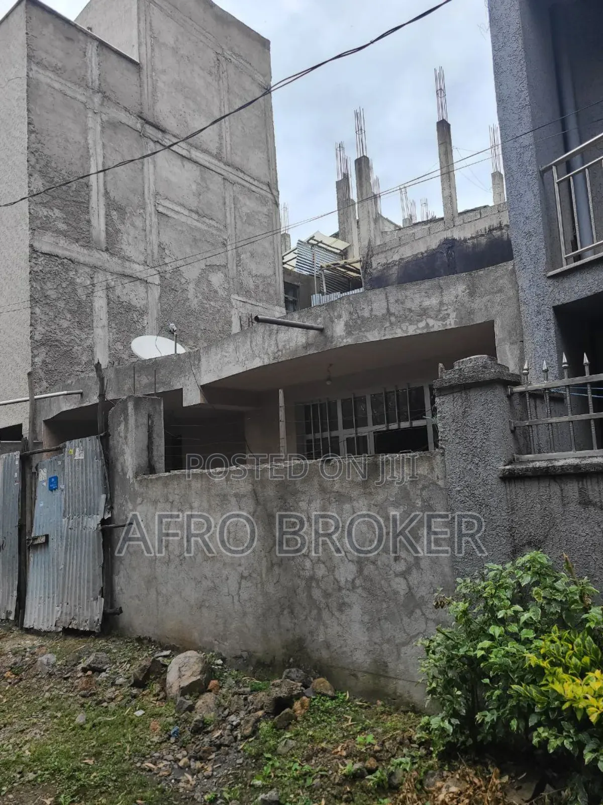 Furnished 5bdrm House in Kalitu, Akaky Kaliti for sale