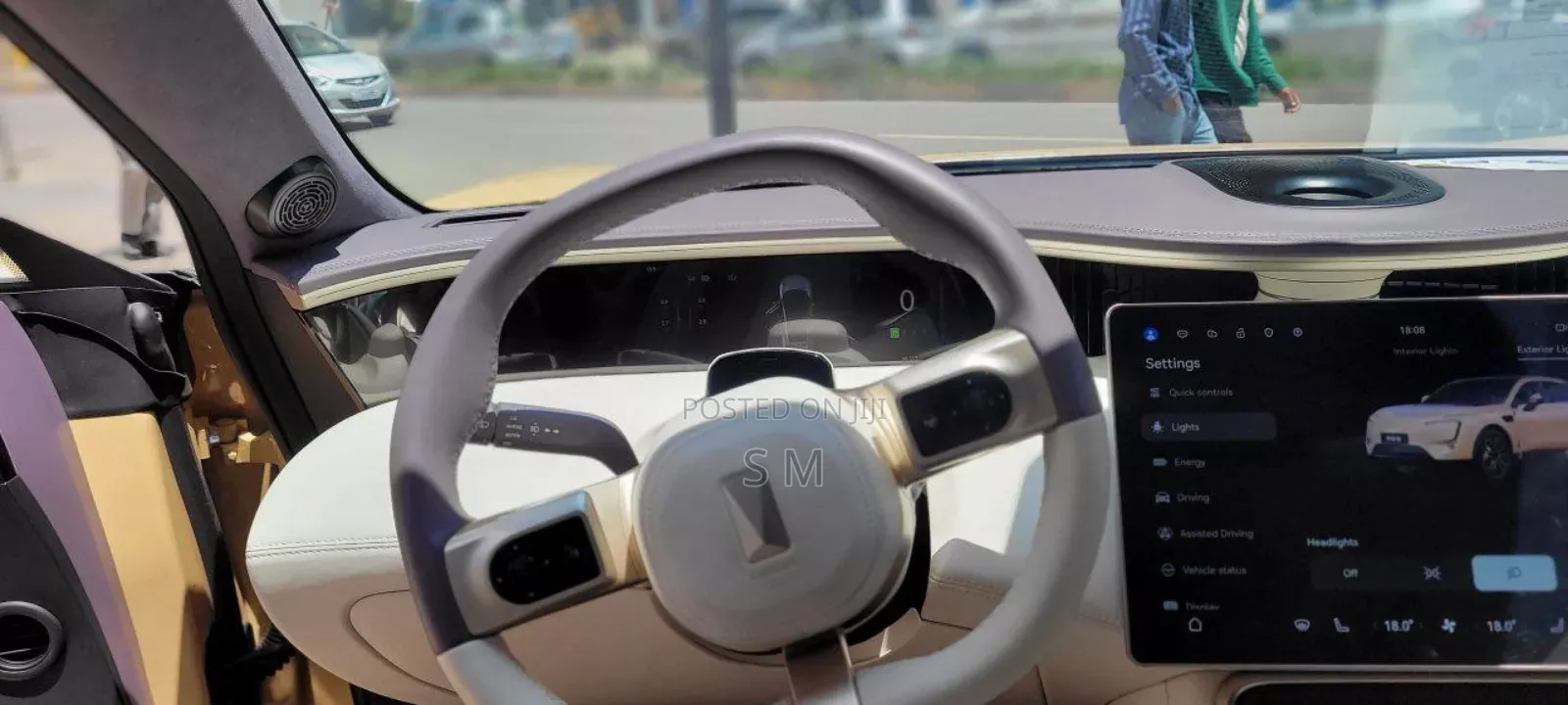 New Avatr 11 578hp AWD 2024