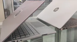 New Laptop HP Pavilion 15 8GB Intel Core I7 SSD 512GB