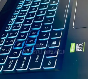 New Laptop Acer Predator Helios 300 16GB Intel Core I9 SSD 512GB