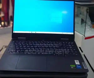 New Laptop Lenovo LOQ 15ARP9 16GB Intel Core I5 SSD 512GB