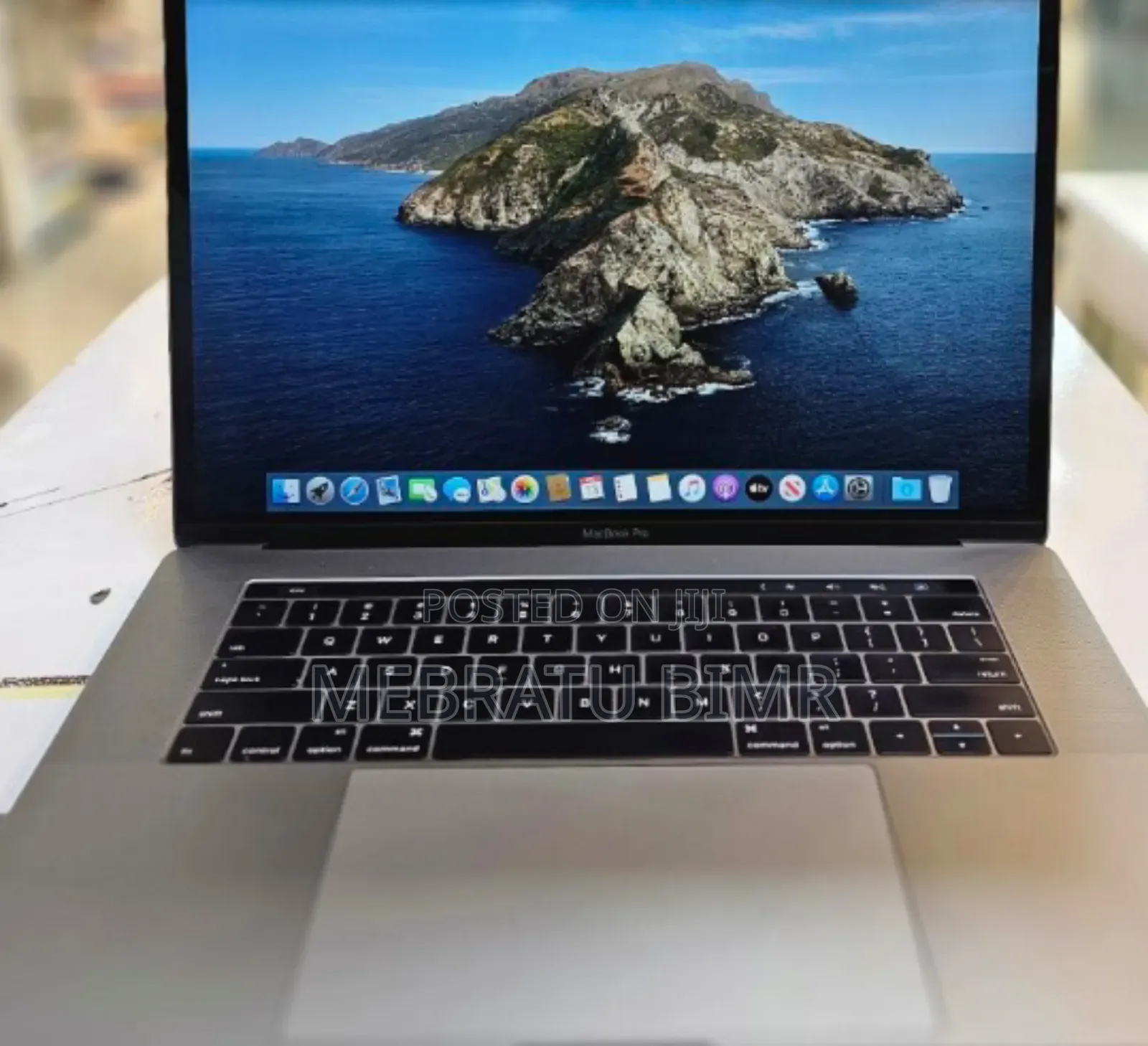New Laptop Apple MacBook Pro 2016 16GB Intel Core I7 SSD 512GB