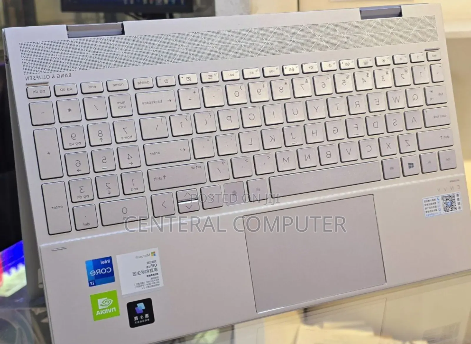 New Laptop HP Envy X360 16GB Intel Core I7 SSD 512GB