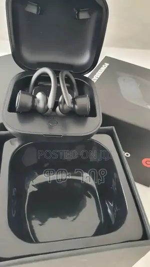 Photo - Power Beat Airpods