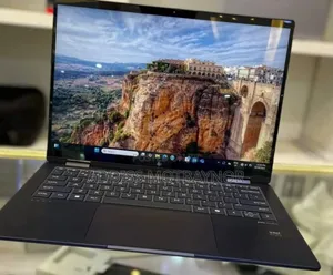 Photo - New Laptop Lenovo ThinkPad Yoga 16GB Intel Core I5 SSD 512GB