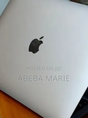 New Laptop Apple MacBook Air 8GB Apple M1 SSD 256GB