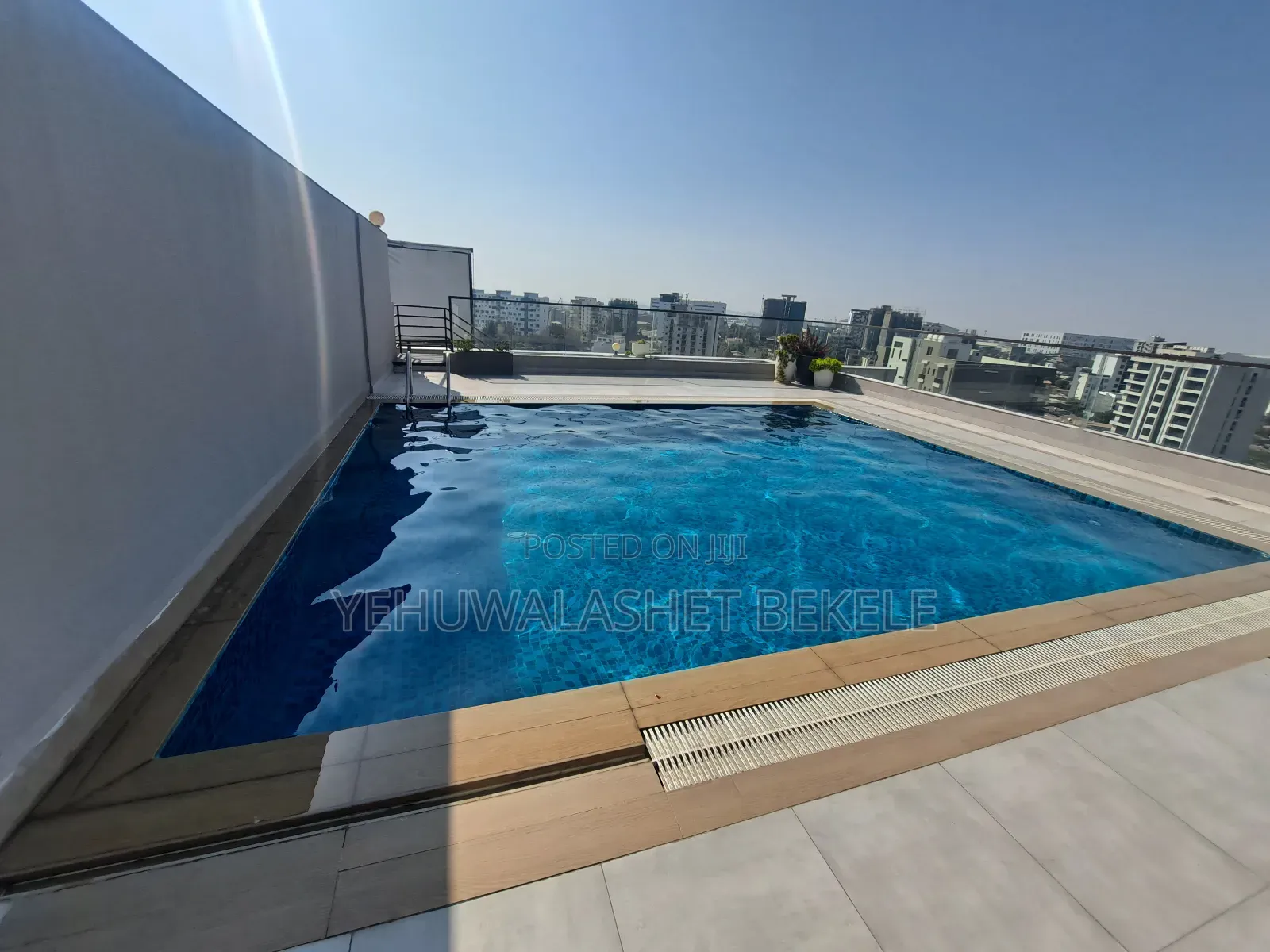 Furnished 3bdrm Apartment in Homenet, Bole for rent