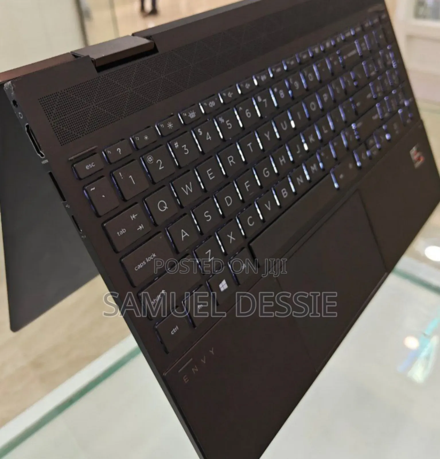 New Laptop HP Envy X360 12GB AMD Ryzen 7 SSD 512GB