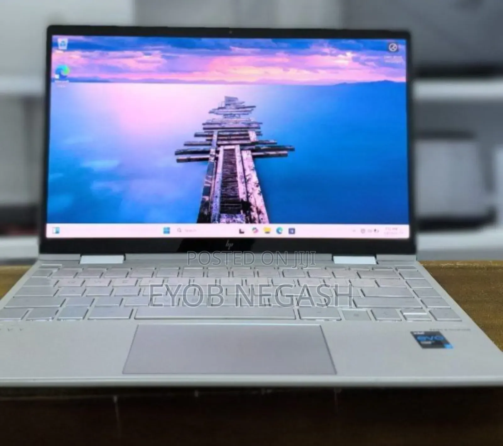 New Laptop HP Envy X360 8GB Intel Core I7 SSD 512GB