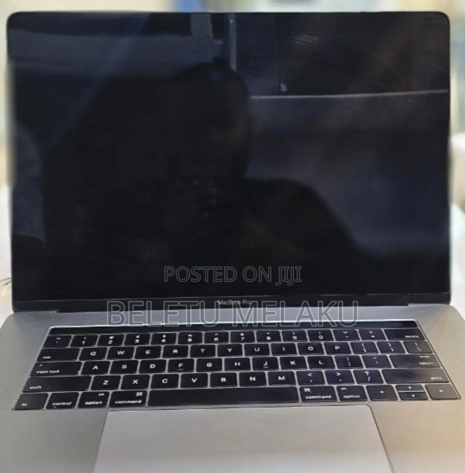 New Laptop Apple MacBook Pro 16GB Intel Core I7 SSD 512GB