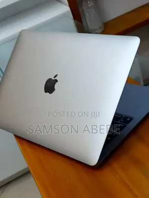 New Laptop Apple MacBook Air 2020 M1 8GB Apple M1 SSD 256GB